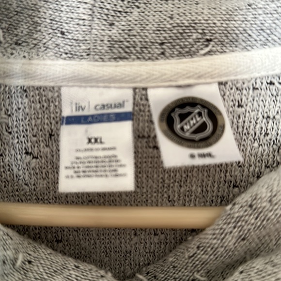 Relaxed fit official NHL Blackhawk sweater - Picture 4 of 5